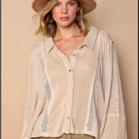 POL Top in Natural - Picture 1 of 4